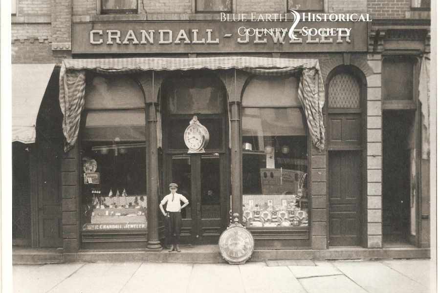 Black and White image of Crandalls from the 1920s.